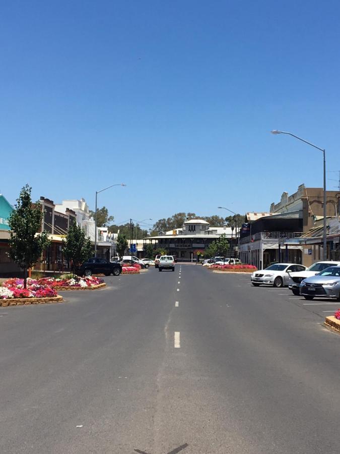 Coonamble Motel מראה חיצוני תמונה